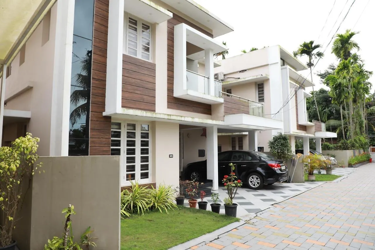 Joseph Cazle Villa - 1 Kochi 0*,