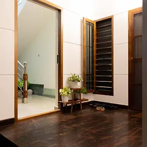 The Casa Vista, Kaloor Kochi